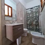 Casa Al Mare Kalispera מרינה די מנקוורסה