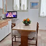 Casa Al Mare Kalispera * מרינה די מנקוורסה