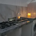 Casa Al Mare Kalispera דירה מרינה די מנקוורסה