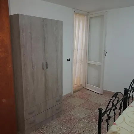 Casa Al Mare Kalispera * مارينا دي مانكافيسا